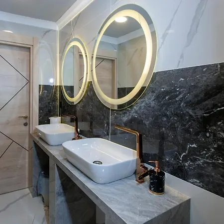 Aparthotel Lahza Apart