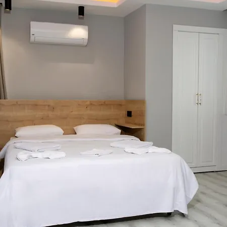 Aparthotel Lahza Apart *