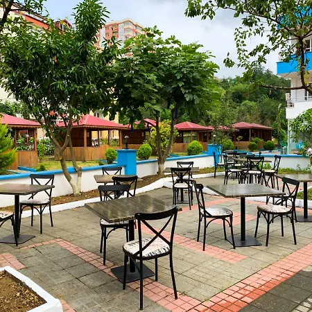 Lahza Apart 아파트호텔 3*