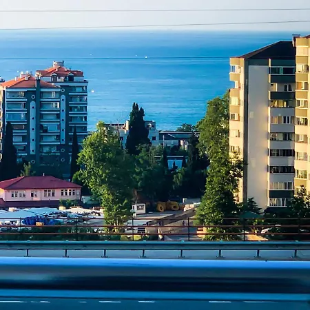 Lahza Apart 3* 트라존