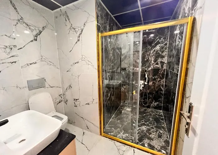 Lahza Apart מלון דירות 3*