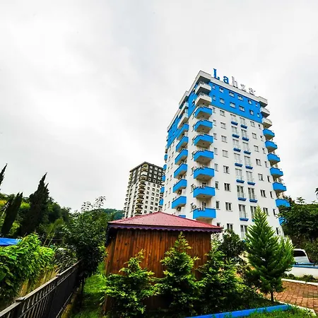 شقة فندقية Lahza Apart 3*