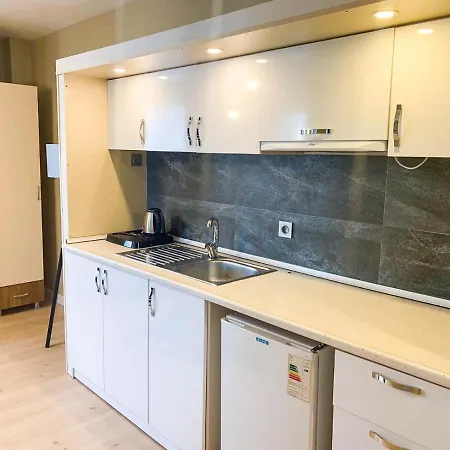 Lahza Apart شقة فندقية 3*